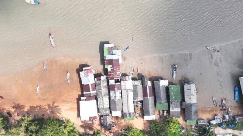 Marine officials reopen Mai Khao waterway encroachment case