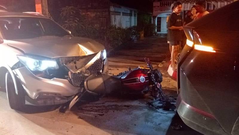 Kazakh woman arrested after road blockade ends in crash