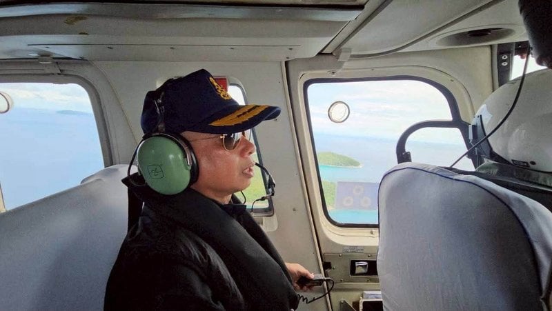 New Phuket governor surveys beaches, forests from the air