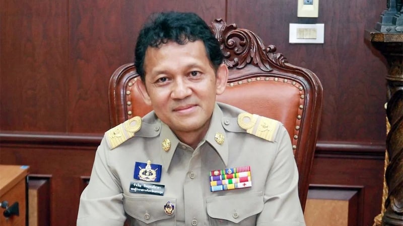 Former Phuket governor faces criminal prosecution over illegal hotel licence