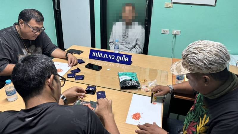 Phuket police seize 14,000 meth pills, 400g of crystal meth in Ratsada raid