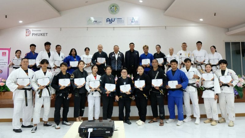 Packing a punch at Phuket jiu-jitsu training course