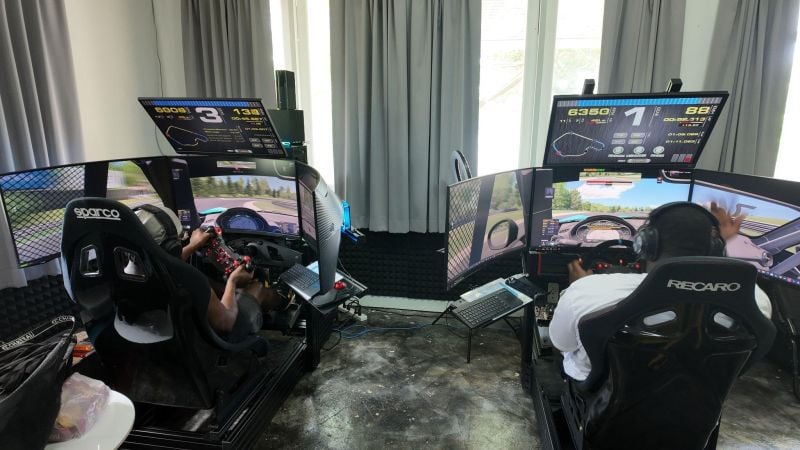From Boeing Cockpits to Racing Sims
