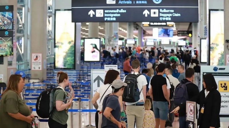 Cabinet approves cuts to visa-free stays