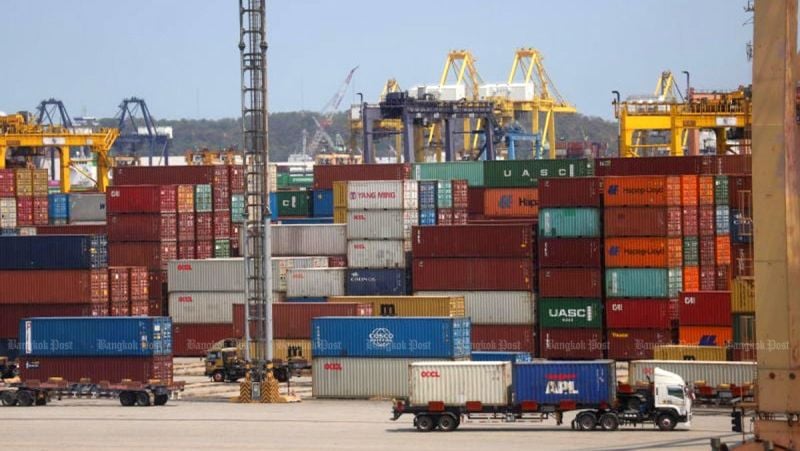 Exporters shrug off new Trump tariffs